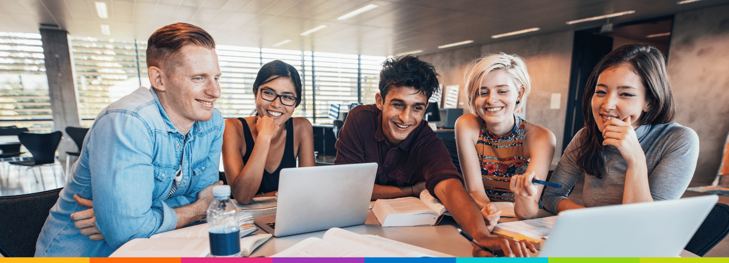 Étudiant accompagné dans son projet de réorientation à la HE2B