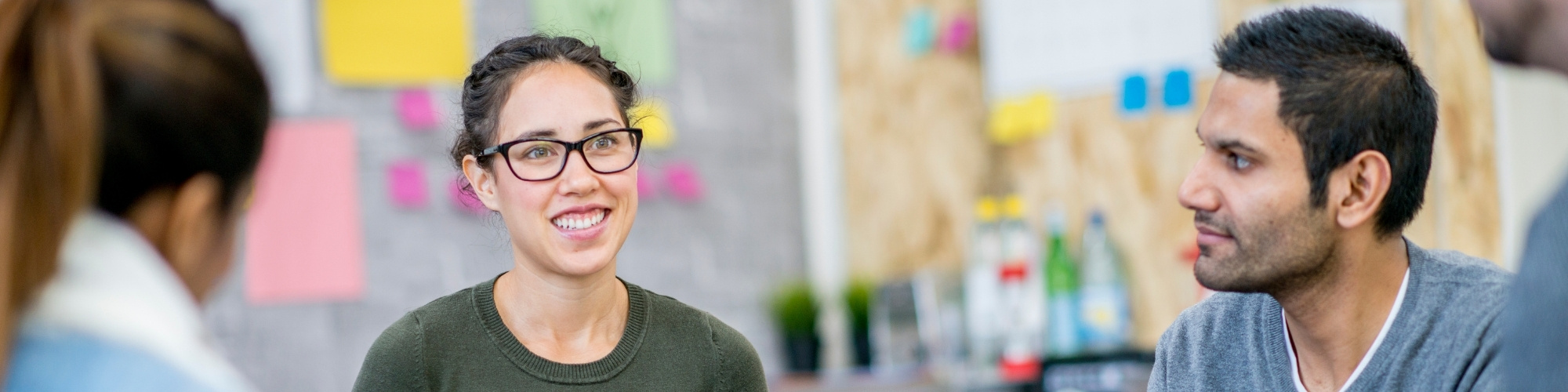 Le Service Social de la HE2B accompagne les étudiants dans leurs démarches sociales, financières et personnelles afin de favoriser la réussite de leurs études.